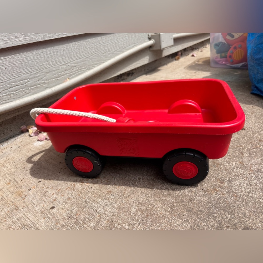 Green Toys Elmo’s Wagon
